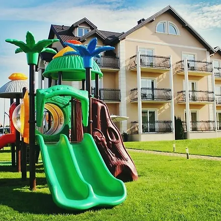 Marynarski - Nocleg ze śniadaniem 3*