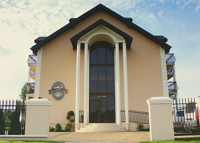 Alojamento de Acomodação e Pequeno-almoço Marynarski - 3*